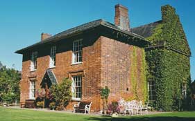 The Grange Courtyard B&B,  Shepshed